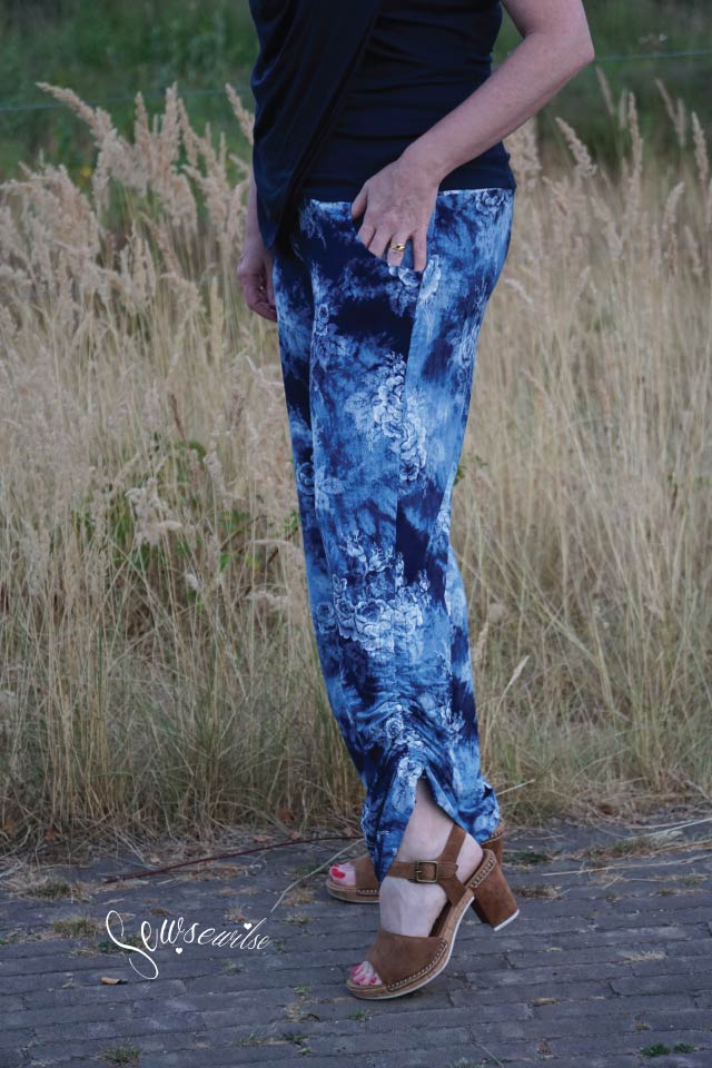 Shakti Tie Dye Yoga Pants