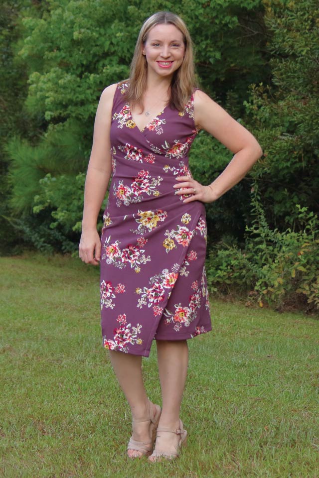 How to Blend Sewing Pattern Sizes when there are Darts or Pleats